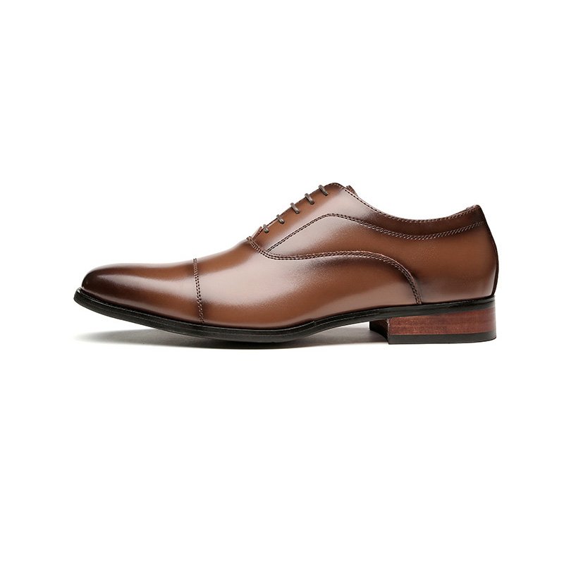 Formele Herenschoenen Oxford Cap Toe Koeienleer Houten Hak - Bruin